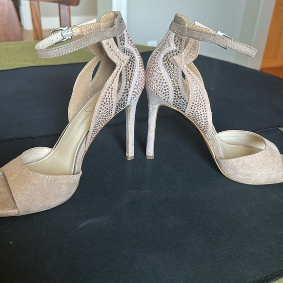 \Jessica Simpson\• Japara Jeweled Heels - Picture 7 of 10